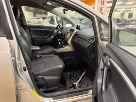 Toyota Verso vaihtoauto