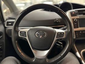 Toyota Verso vaihtoauto