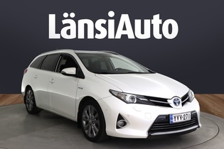 Toyota Auris vaihtoauto
