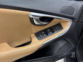 Volvo V40 Cross Country vaihtoauto