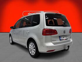 Volkswagen Touran vaihtoauto