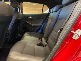 Mercedes-Benz GLA vaihtoauto