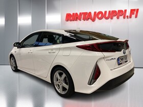 Toyota Prius Plug-in vaihtoauto