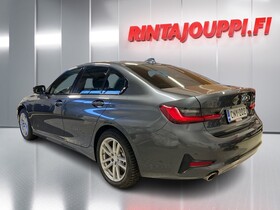 BMW 330 vaihtoauto
