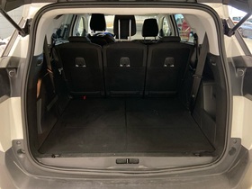 Peugeot 5008 vaihtoauto