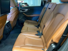 Audi Q7 vaihtoauto