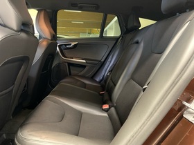 Volvo V60 Cross Country vaihtoauto