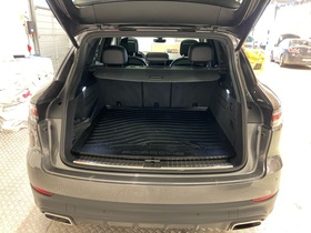 Porsche Cayenne vaihtoauto