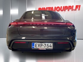 Porsche Taycan vaihtoauto