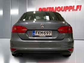 Volkswagen Jetta vaihtoauto