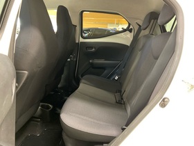 Toyota AYGO vaihtoauto