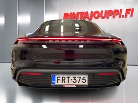 Porsche Taycan vaihtoauto