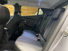 Peugeot e-2008 vaihtoauto