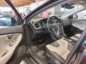 Volvo V40 Cross Country vaihtoauto