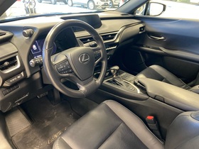 Lexus UX vaihtoauto