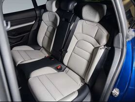 Porsche Taycan vaihtoauto