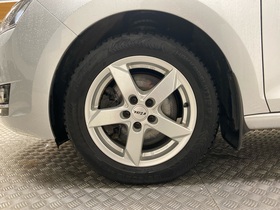 Skoda Rapid vaihtoauto