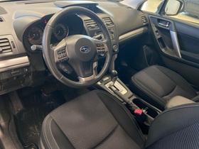 Subaru Forester vaihtoauto