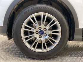 Ford Kuga vaihtoauto