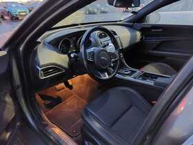 Jaguar XE vaihtoauto