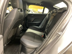 Jaguar XE vaihtoauto