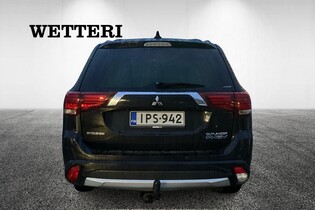 Mitsubishi Outlander PHEV vaihtoauto