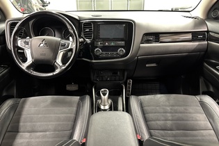 Mitsubishi Outlander PHEV vaihtoauto