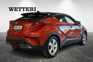 Toyota C-HR vaihtoauto