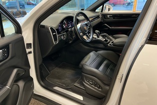 Porsche Cayenne vaihtoauto