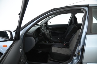 Nissan Almera vaihtoauto