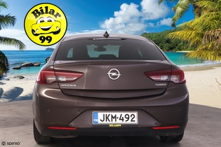 Opel Insignia vaihtoauto