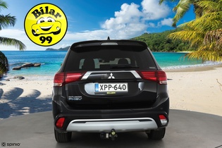 Mitsubishi Outlander PHEV vaihtoauto