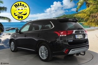 Mitsubishi Outlander PHEV vaihtoauto