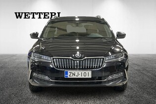 Skoda Superb vaihtoauto