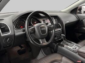 Audi Q7 vaihtoauto