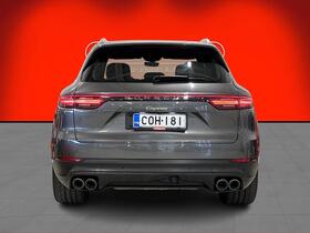 Porsche Cayenne vaihtoauto