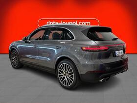 Porsche Cayenne vaihtoauto