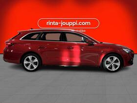 SEAT Leon Sportstourer vaihtoauto