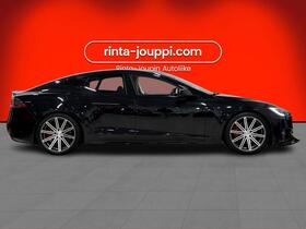 Tesla Model S vaihtoauto