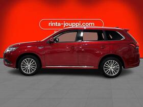Mitsubishi Outlander PHEV vaihtoauto