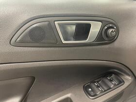 Ford Ecosport vaihtoauto