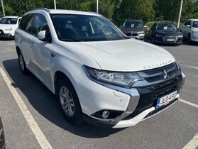 Mitsubishi Outlander PHEV vaihtoauto
