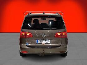 Volkswagen Touran vaihtoauto