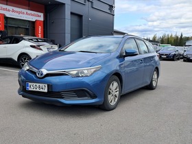 Toyota Auris vaihtoauto