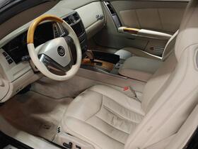 Cadillac Xlr vaihtoauto