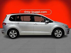 Volkswagen Touran vaihtoauto