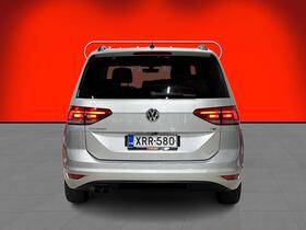 Volkswagen Touran vaihtoauto