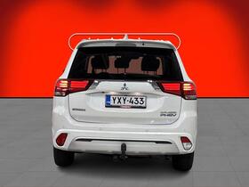 Mitsubishi Outlander PHEV vaihtoauto