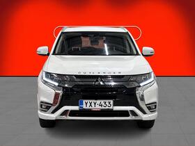 Mitsubishi Outlander PHEV vaihtoauto