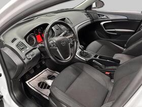 Opel Insignia vaihtoauto